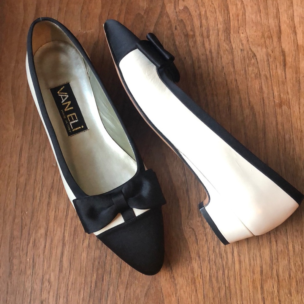 Van Eli Satin Bow Pointed Toe Low Heels